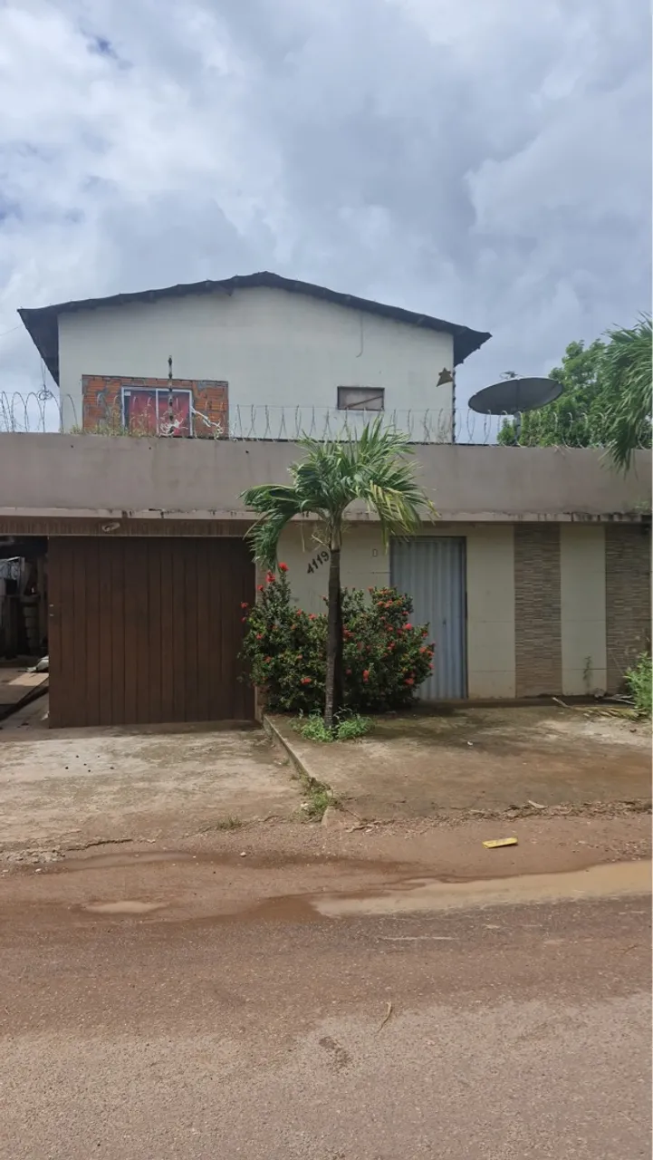 Casa a venda na zona oeste 