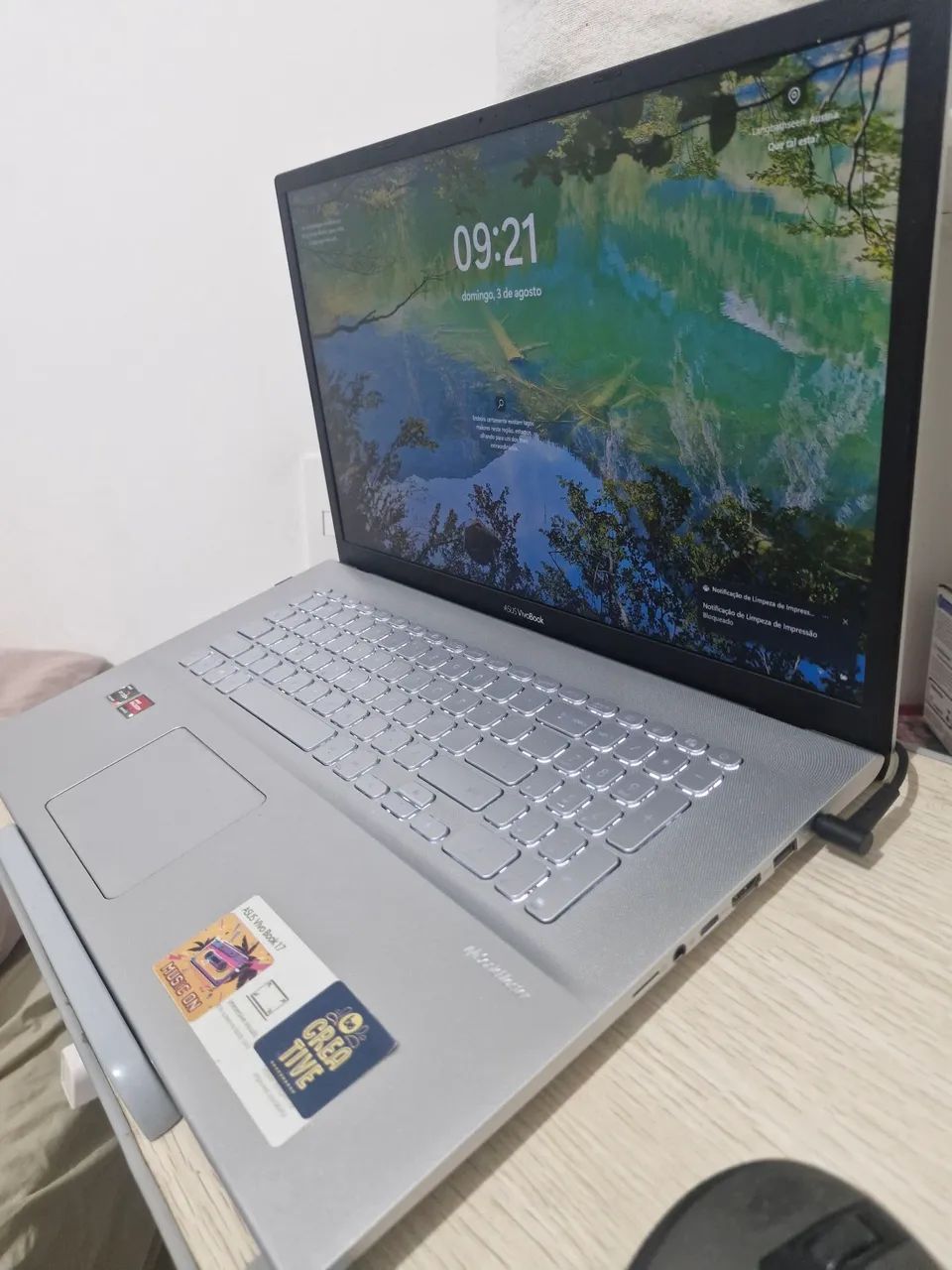 Notebook ASUS VivoBook 17