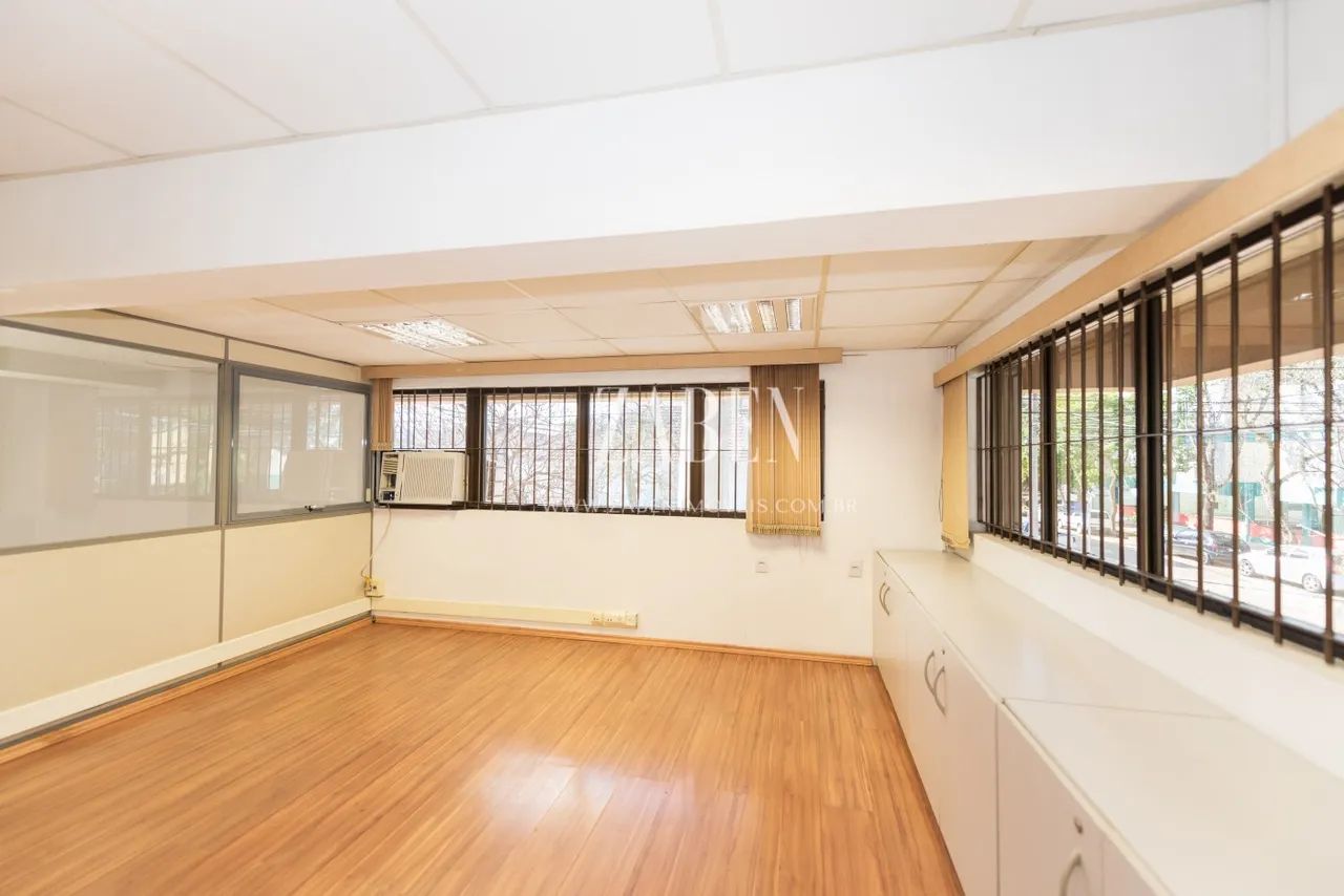 Pavilhão para Locação em Porto Alegre, São Geraldo, 1 banheiro, 4 vagas - Foto 4