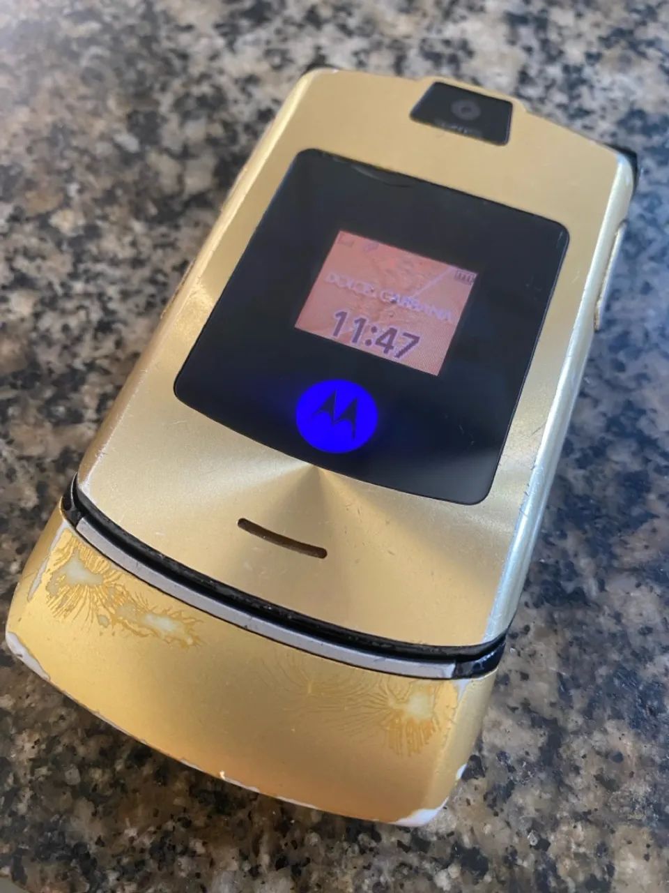Celular Motorola Razr V3 - Dolce Gabbana
