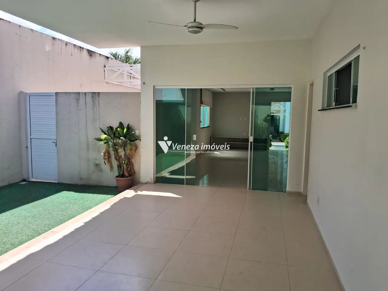 Casa de Condomínio para aluguel Glendora Redisence - Foto 6