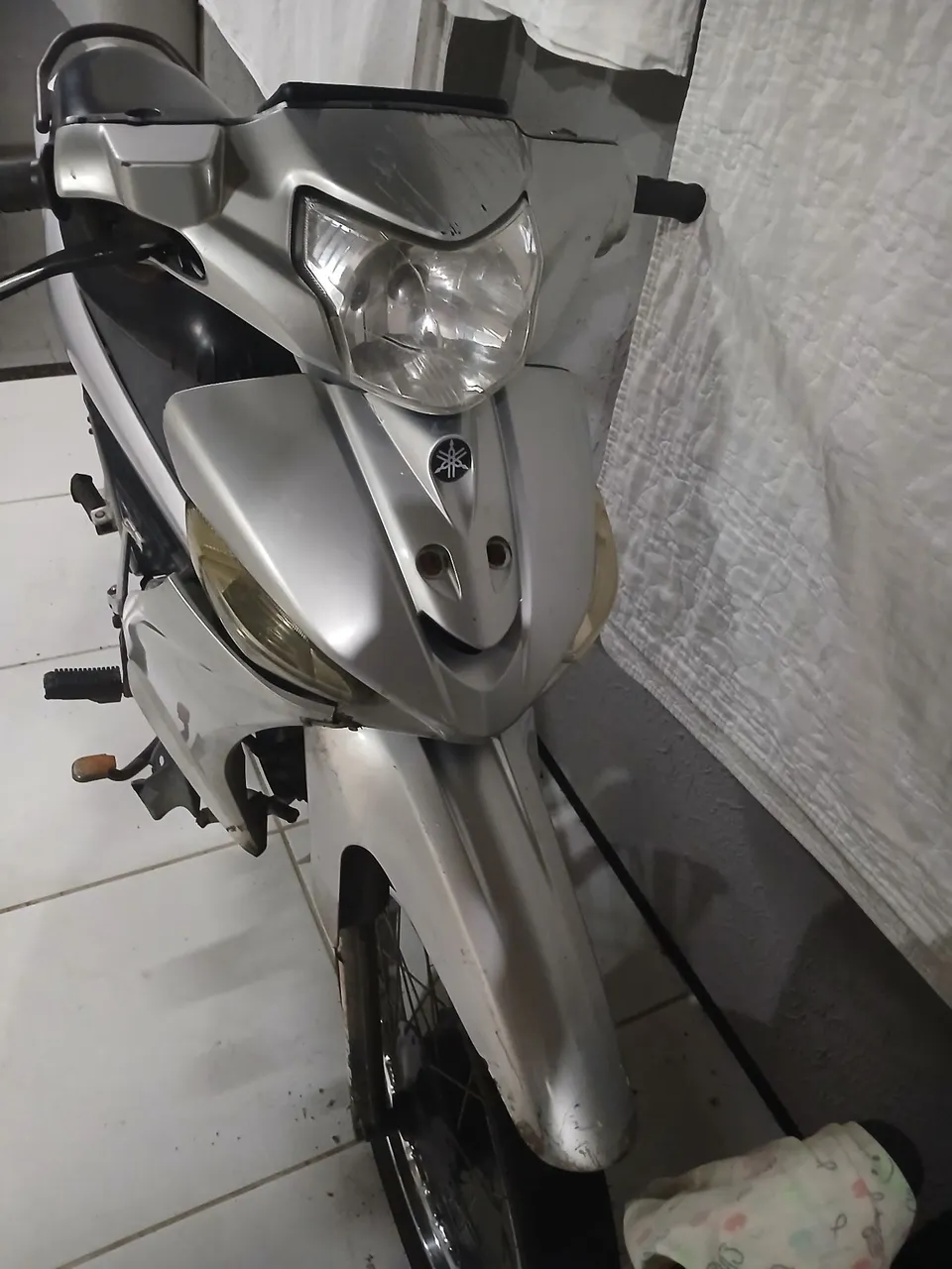 Moto barata...Yamaha Crypton 115