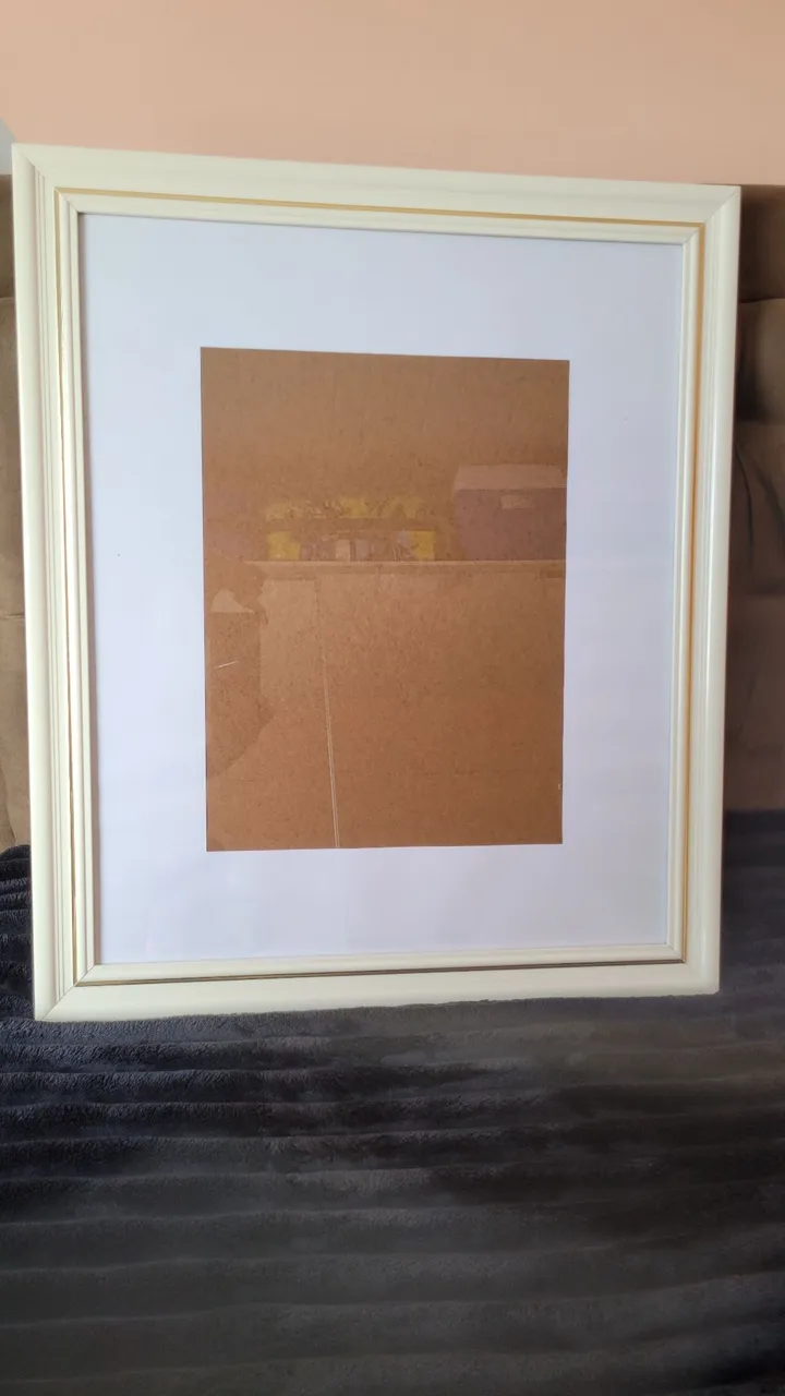 Quadro Assinatura Branco com Dourado