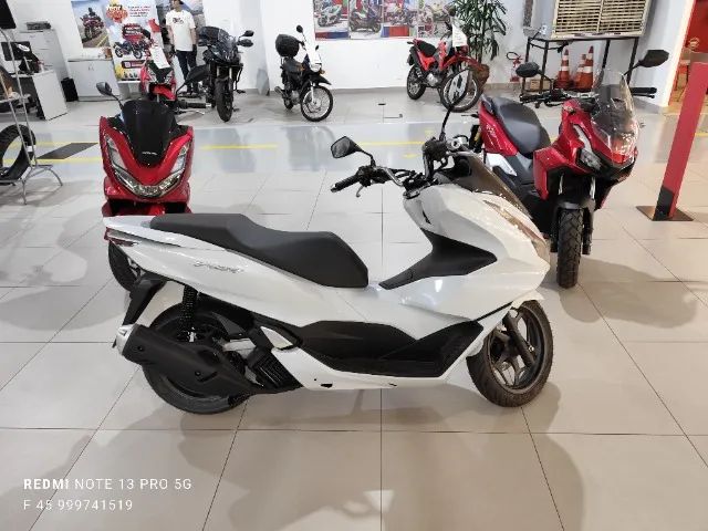 PCX 160 com  cbs2025 branco perolizado