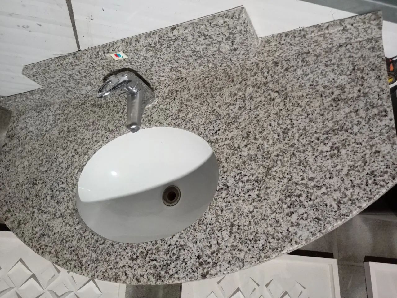 Pia de granito para banheiro 