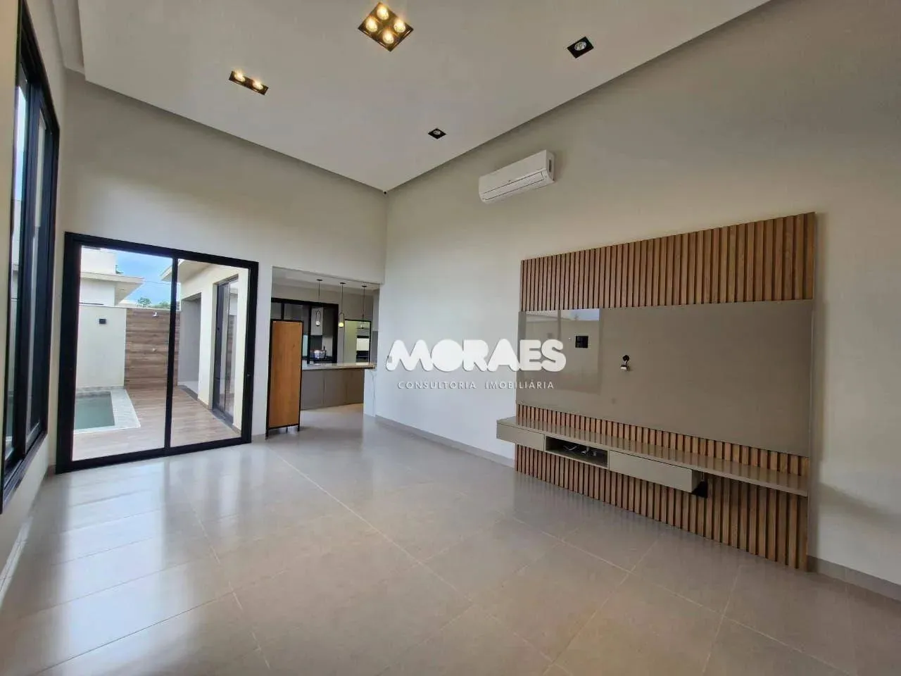 Casa em Condomínio Fechado com 3 suítes à venda, 180 m² por R$ 1.500.000 - Residencial Vil