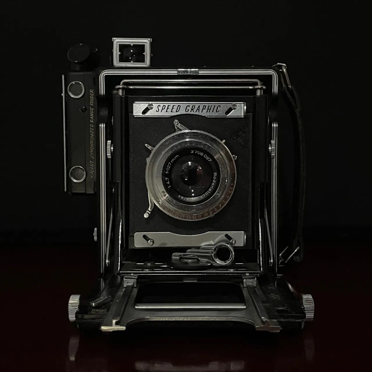 Câmera Graflex Speed Graphic + Flash e 3 Backs 2 1/4" x 3 1/4" - Foto 2