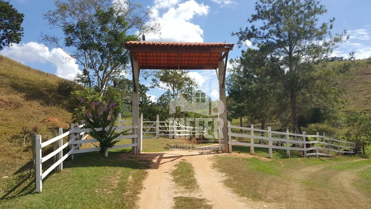 Fazenda à Venda em Cantagalo/RJ 150 Hectares com Estrutura Completa para Agropecuária, Laz
