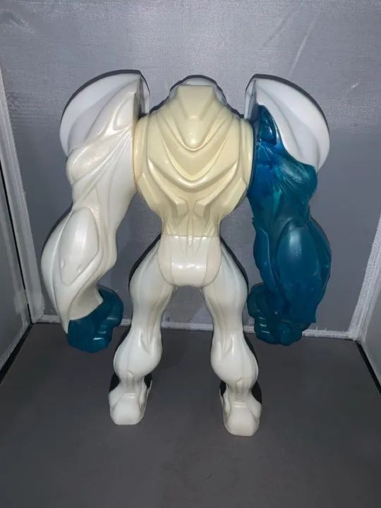 Boneco de Ação - Max Steel - turbo força 30 cm Coleção Original - Foto 3