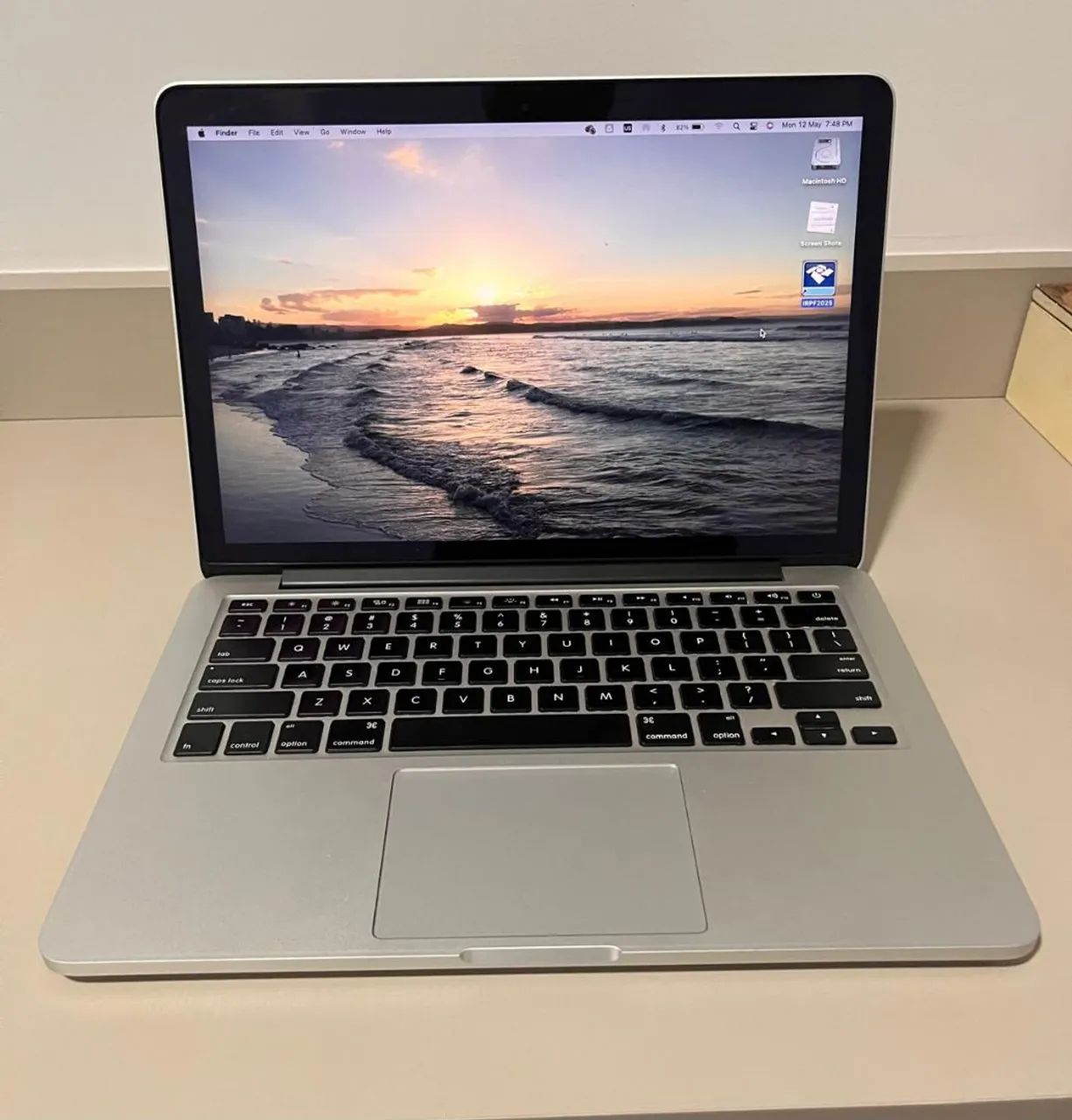 MacBook Pro Apple i5 8gb SSD 256 e 13 polegadas