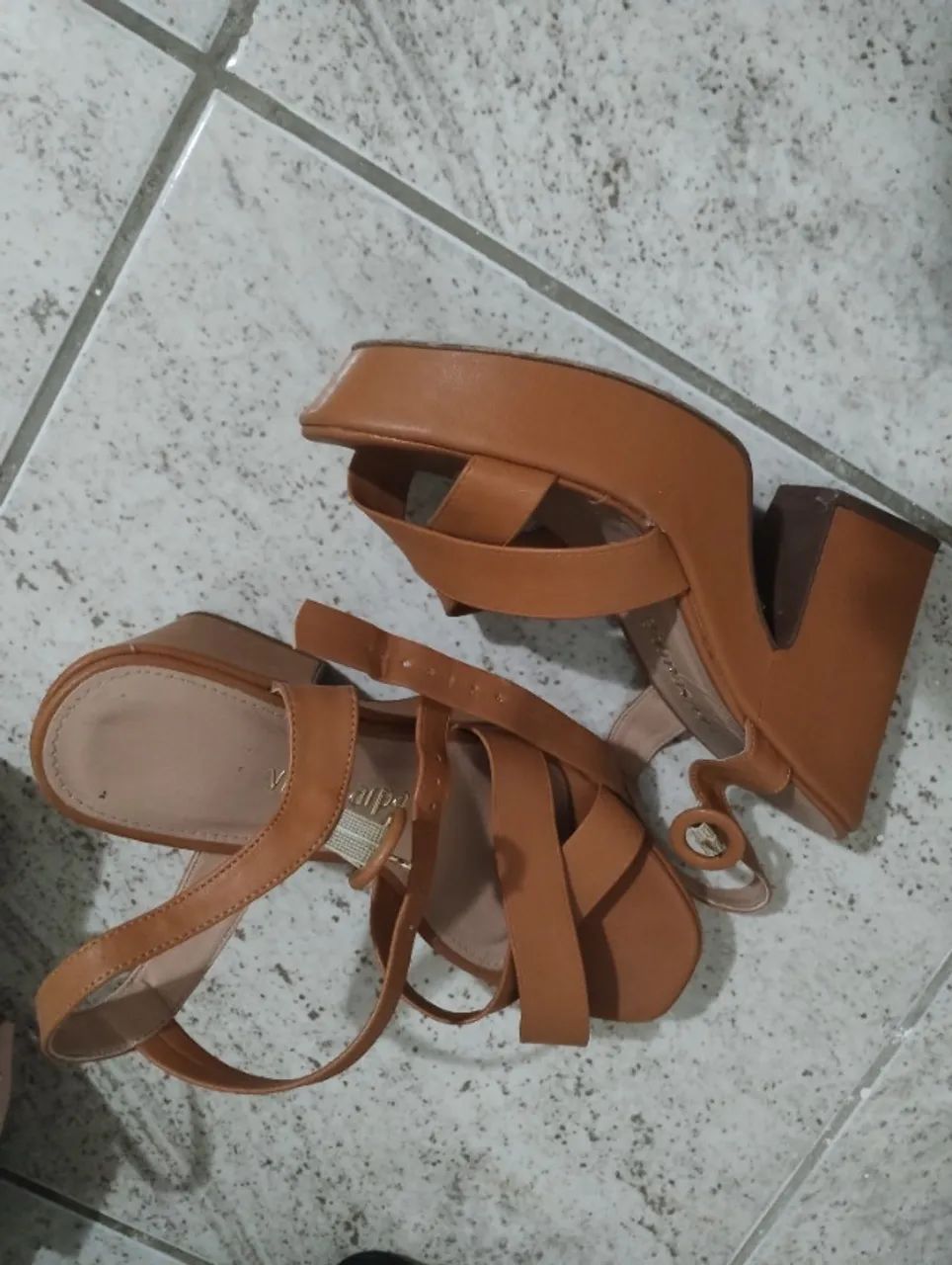Bolsas , calçados e roupas - Foto 4