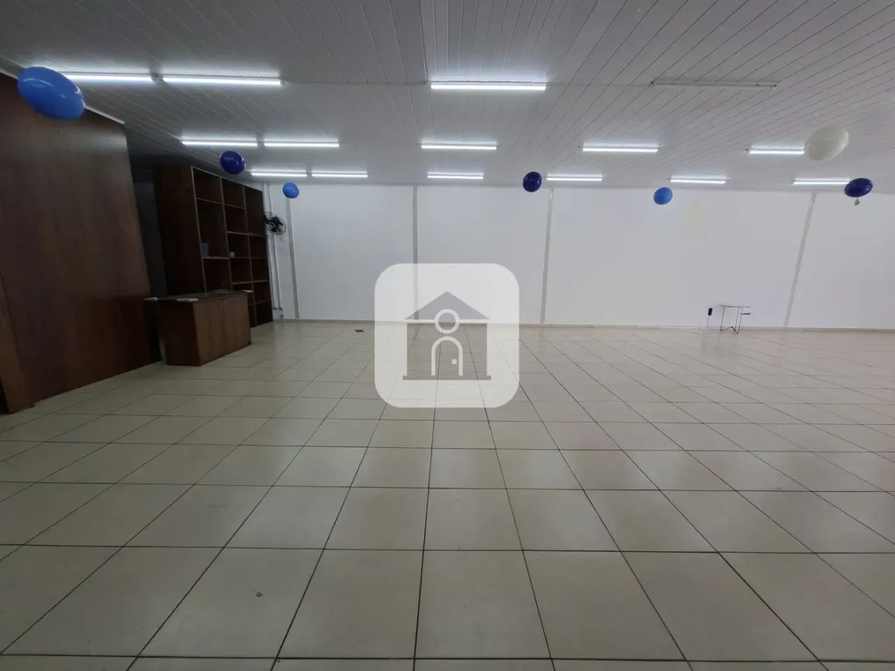 Loja comercial para locação no bairro Nossa Senhora Aparecida - Foto 4