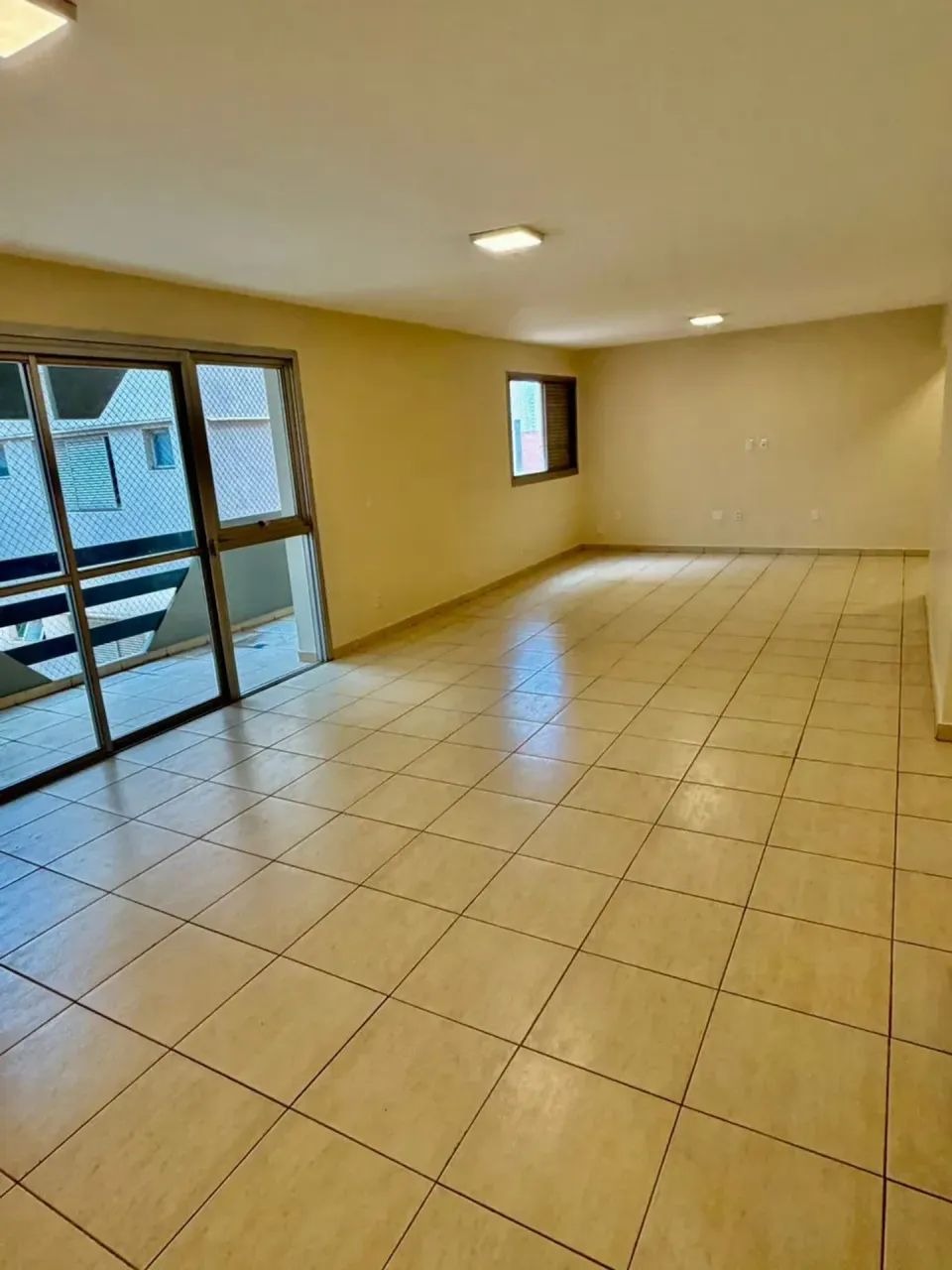 Apto Edificio Leão XIII no Setor Oeste, possui 173m2 com 4 quartos sendo 1 suíte , Sala Gr - Foto 4