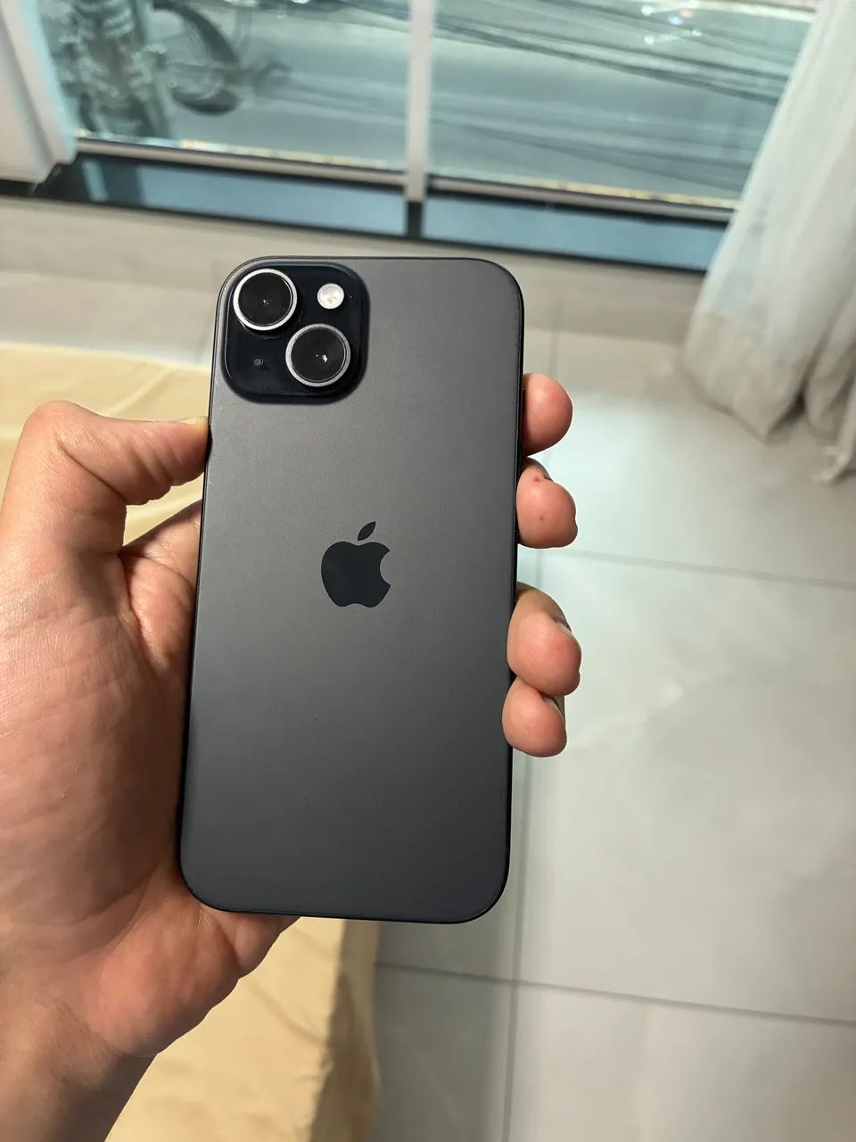 iPhone 15 128gb - Preto Bom estado  - Foto 5
