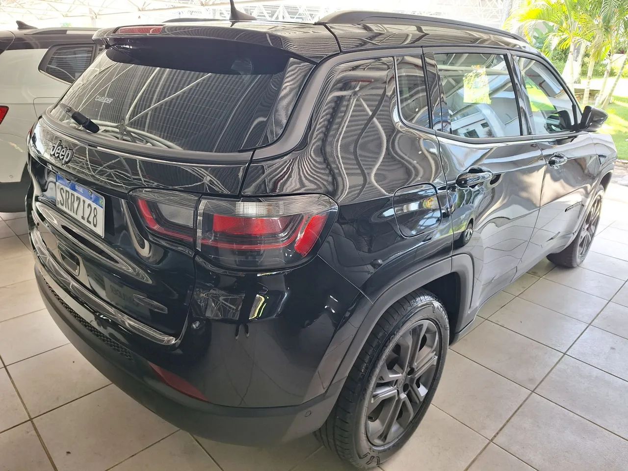 Jeep Compass Longitude Night Eagle 1.3 Flex 2025 - Foto 4