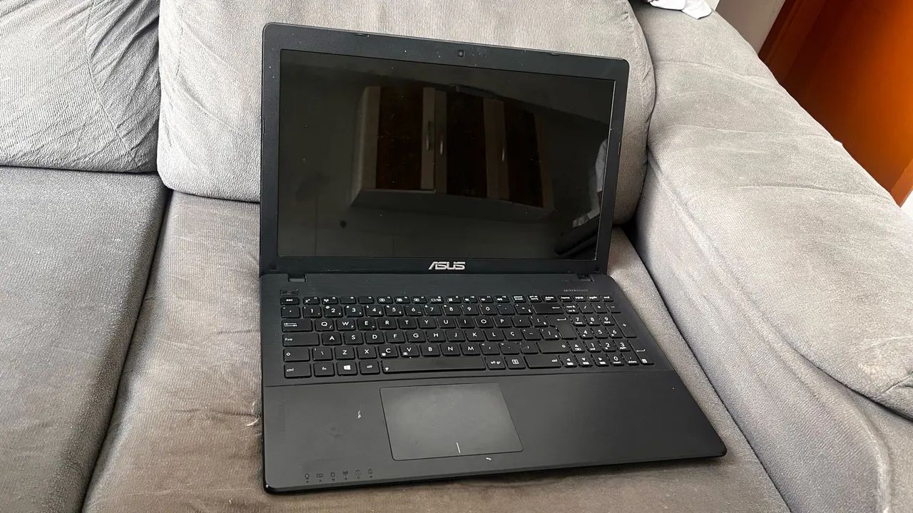 Notebook ASUS (preto) - Foto 2