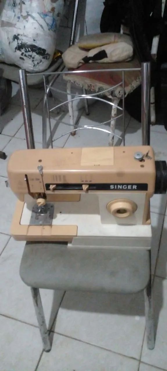 Máquina de costura Singer 