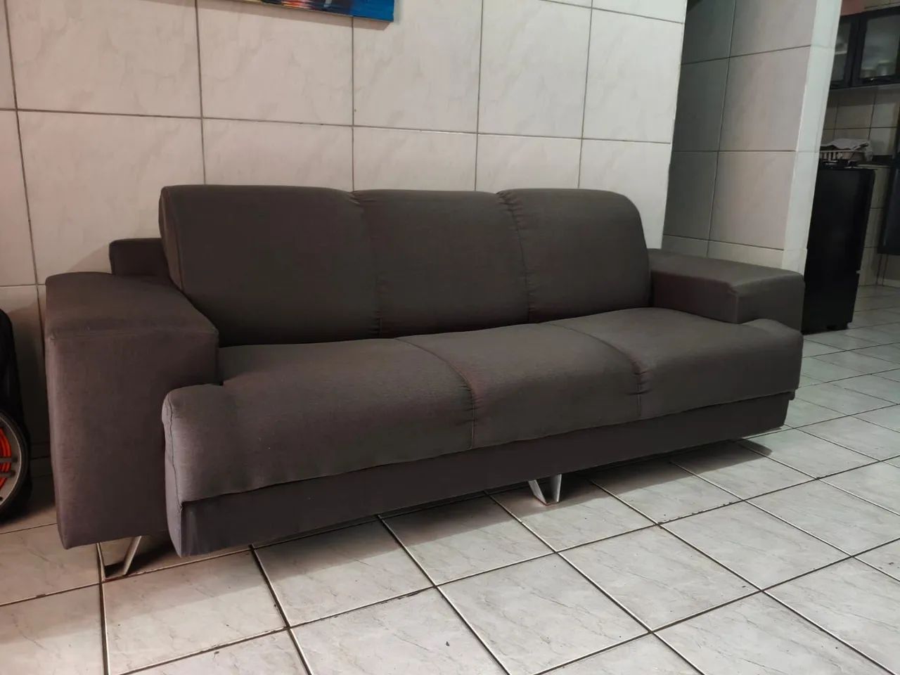 Sofá de três lugares  - Foto 2