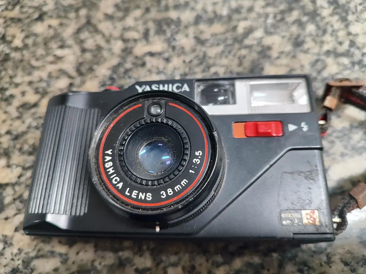 Câmera Analógica Yashica. - Foto 4