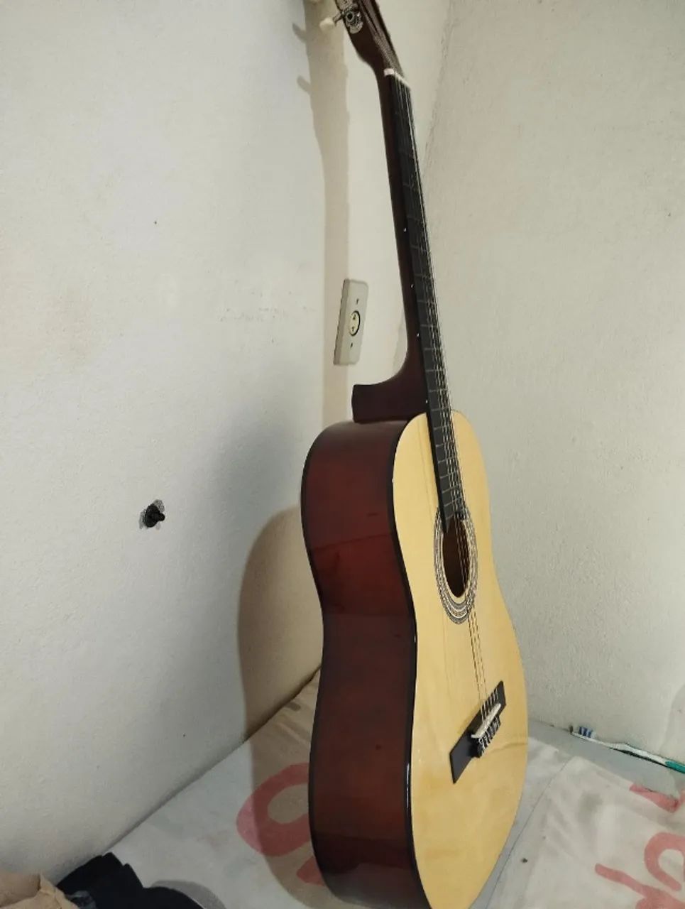 Violão com capa, capotraste e pasta  - Foto 2