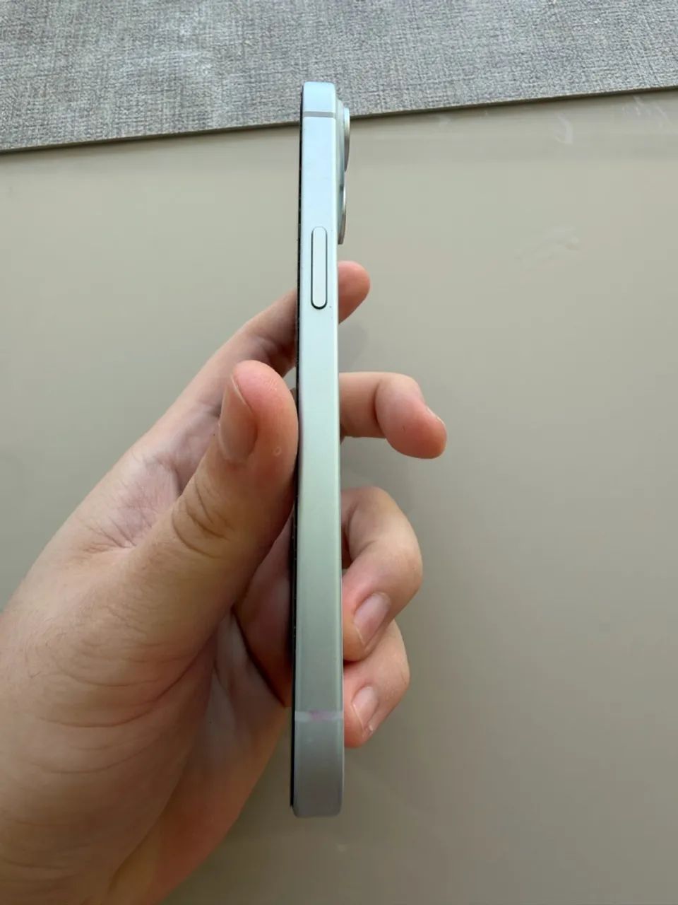 Iphone 15 em excelentes condições - Foto 3