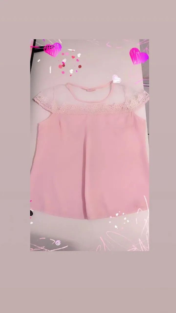 Blusa semi-nova linda rosé com renda em cima perfeita com calça.