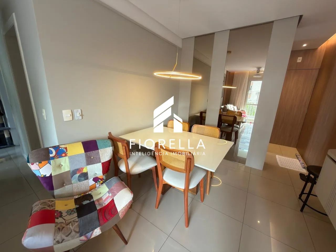 Belíssimo apartamento 03 dormitórios sendo 01 suíte - Floresta/São José