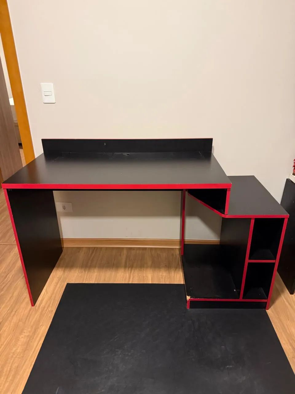 MESA GAMER / ESCRITÓRIO 415079903611463682