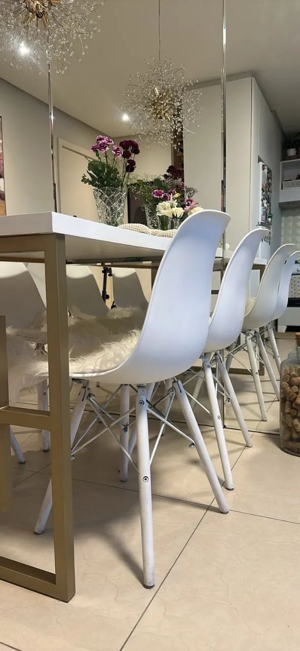 cadeira eames eiffel usada branca