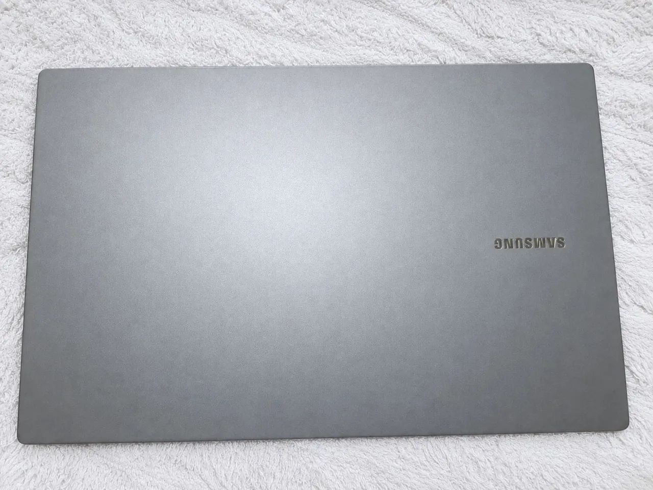 Vende-se Notebook da Samsung BooK 4 - Foto 2