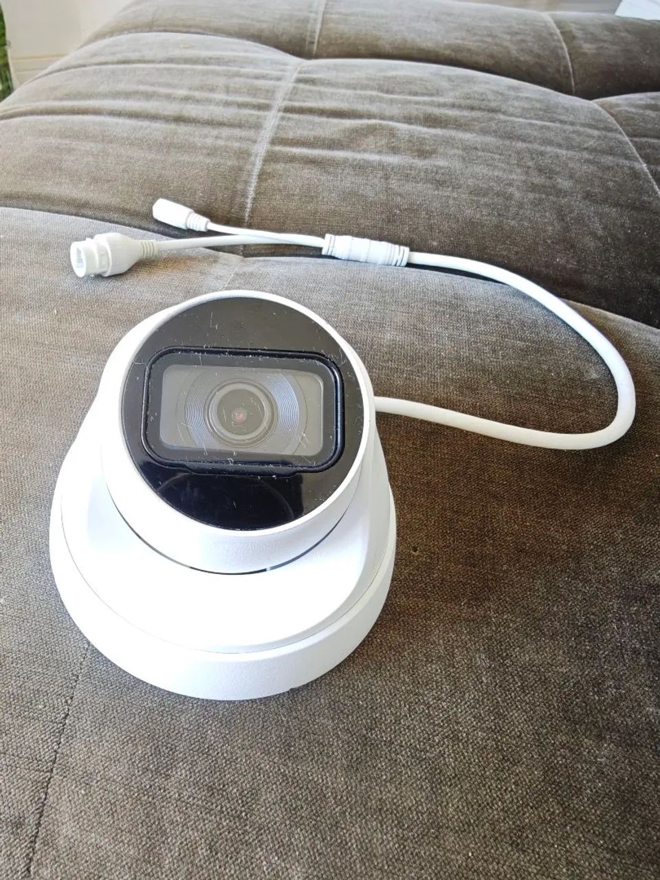 Camera IP Intelbras 1230 D G4 