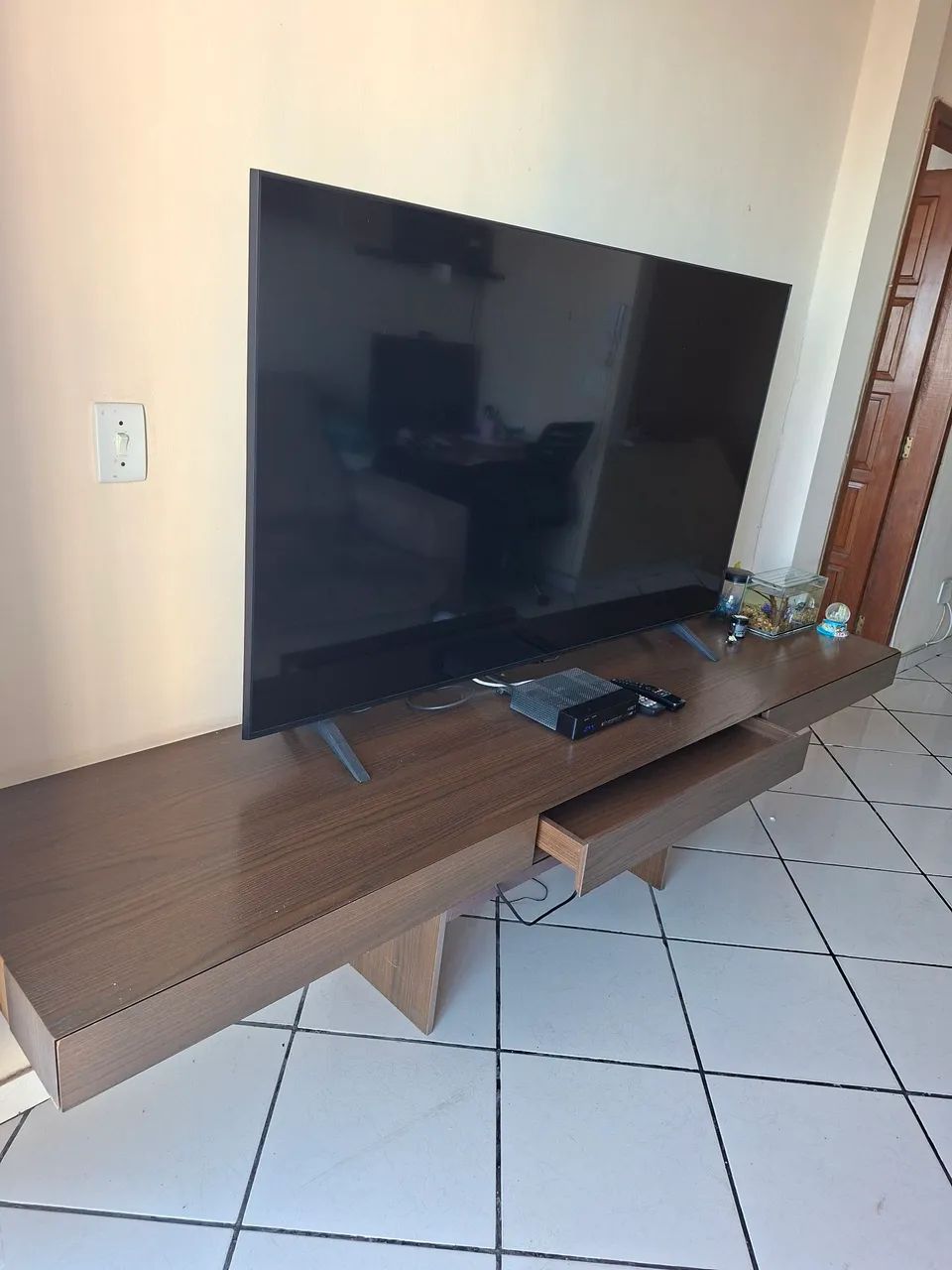 VENDO BANCADA/RACK/PENTEADEIRA SUSPENSA