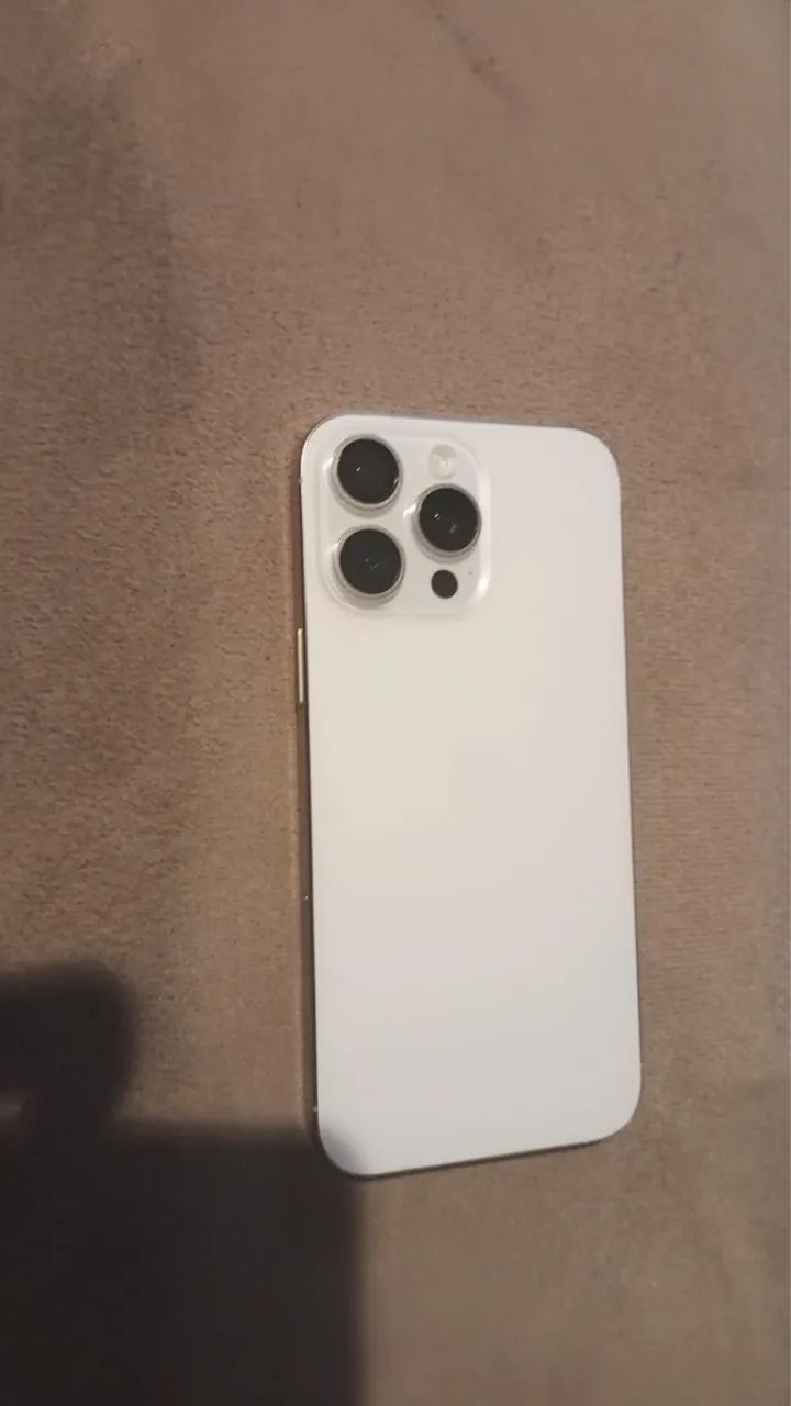 iPhone 16 pro max  - Foto 3