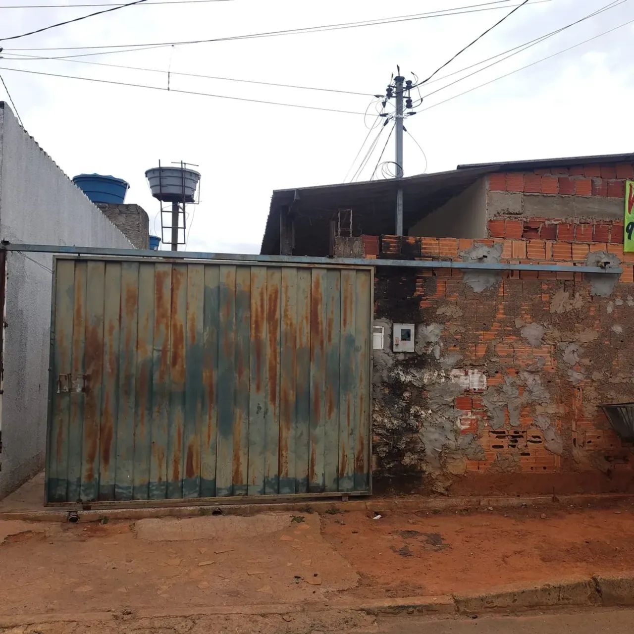 Casa + Kit del lago prox a avenida comercial itapoa -DF