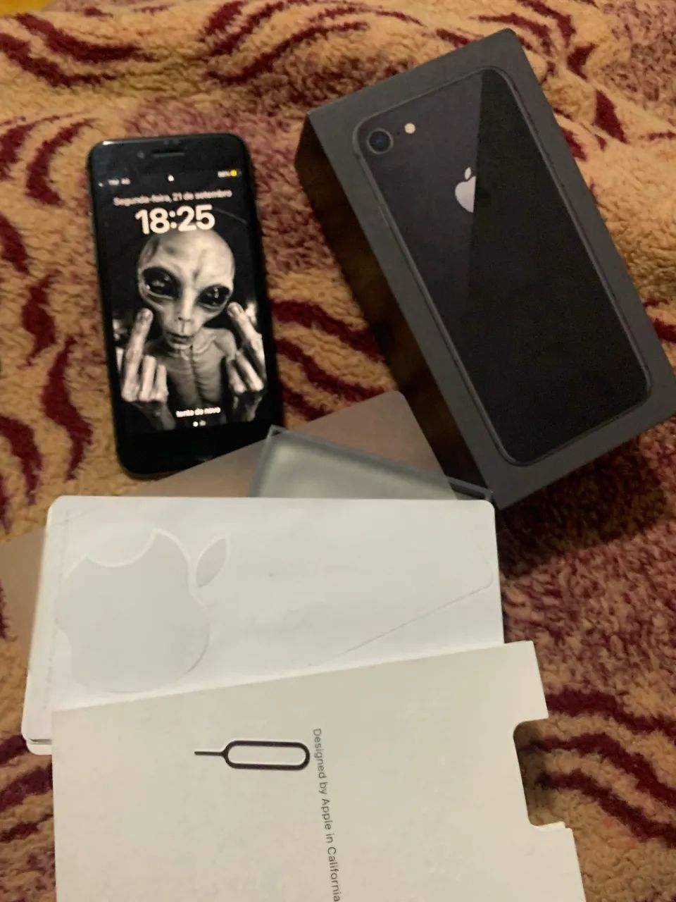 IPhone 8 intacto semi novo  - Foto 3