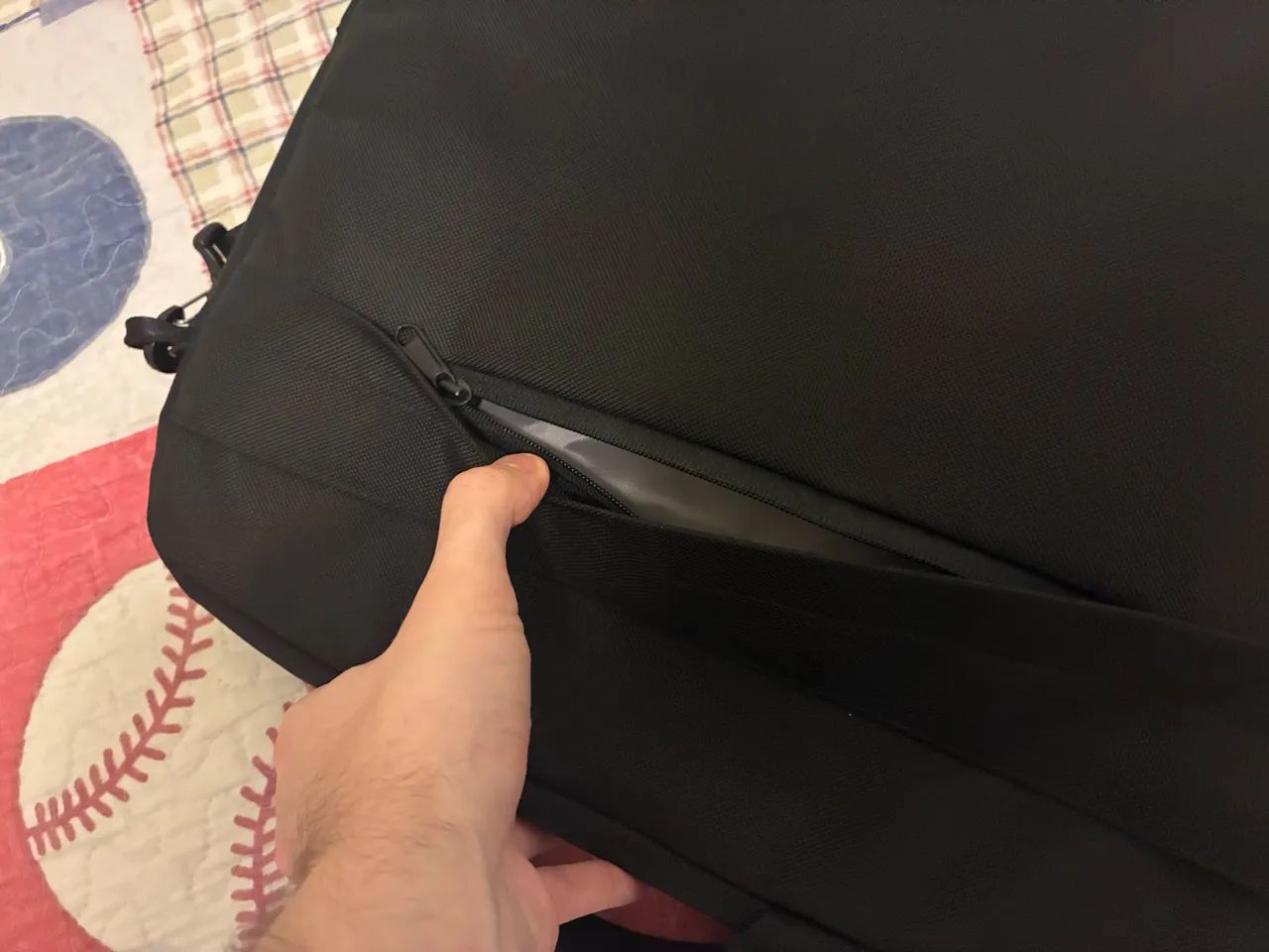 Bolsa Tomtoc Defender A30 15,6? - 2 Notebooks - Pouco Usada - Foto 3