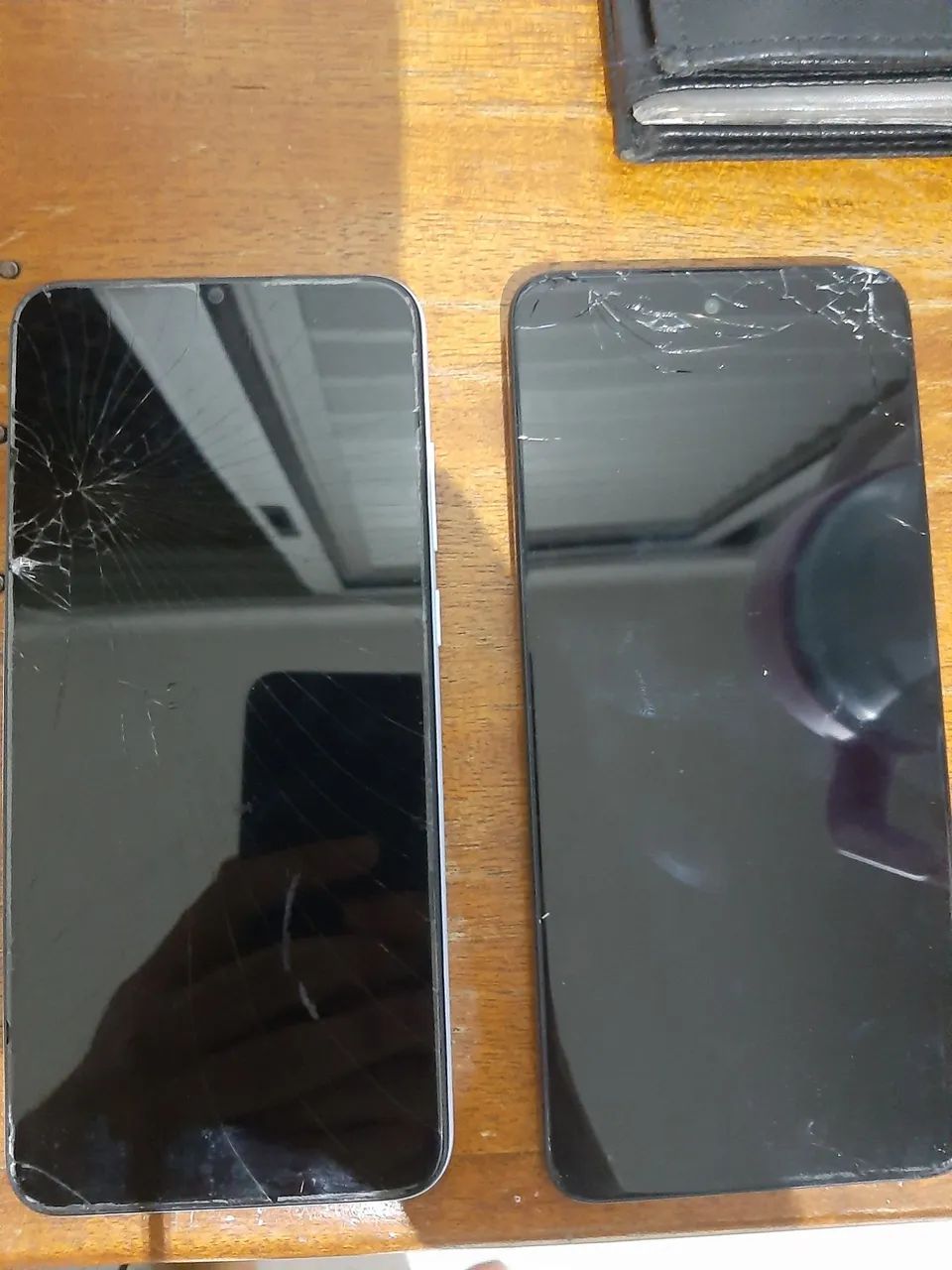 Carcaças de A04e e Moto g15
