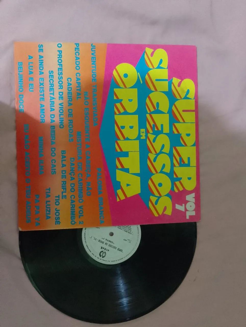 Vinil super sucessos em orbita 