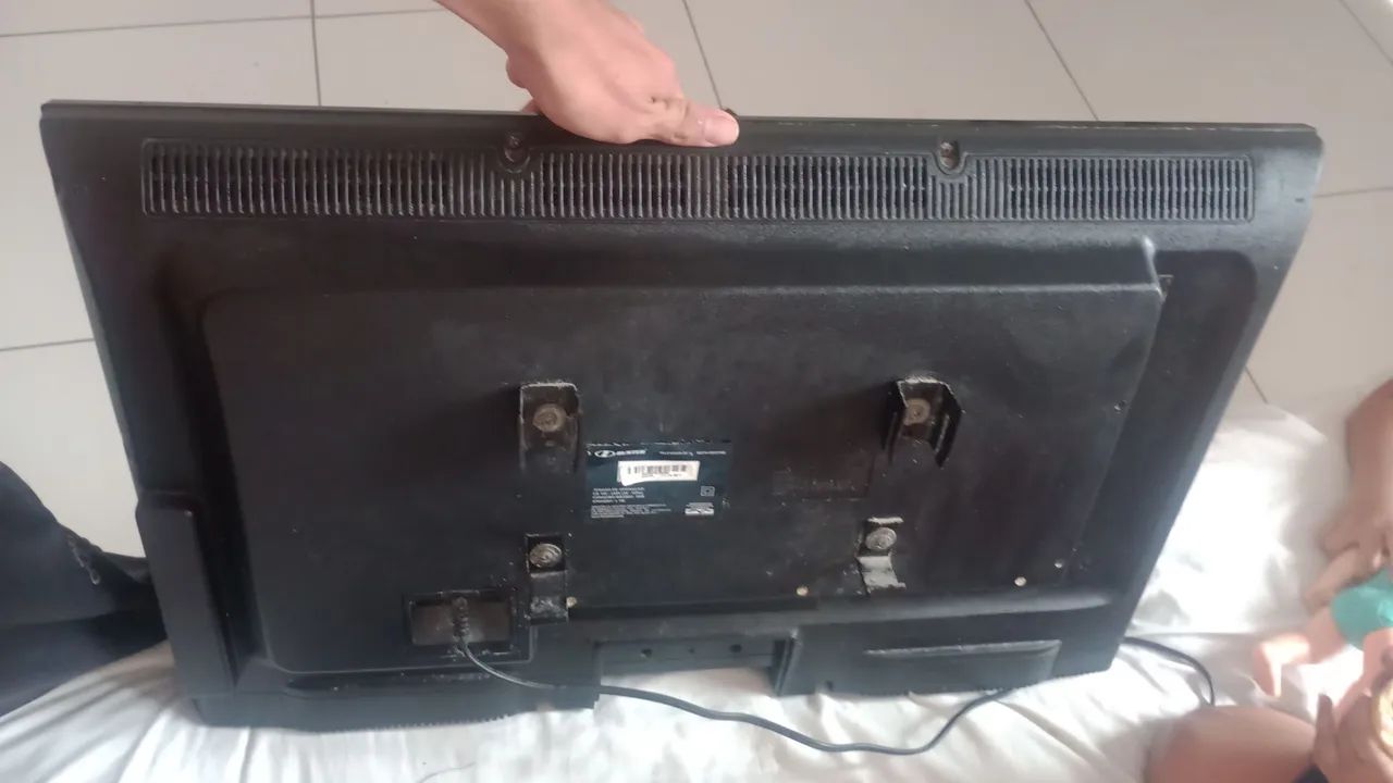 Televisão Buster 32 polegadas - Foto 2