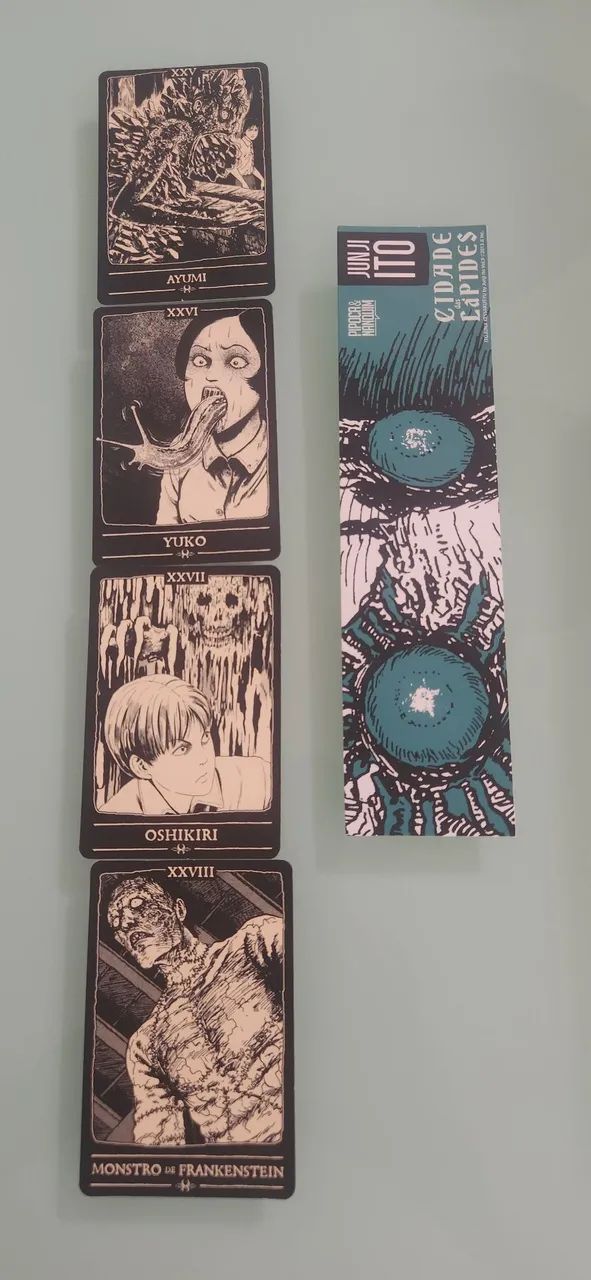 JUNJI ITO CIDADE DAS LAPIDES COM CARDS - Foto 2