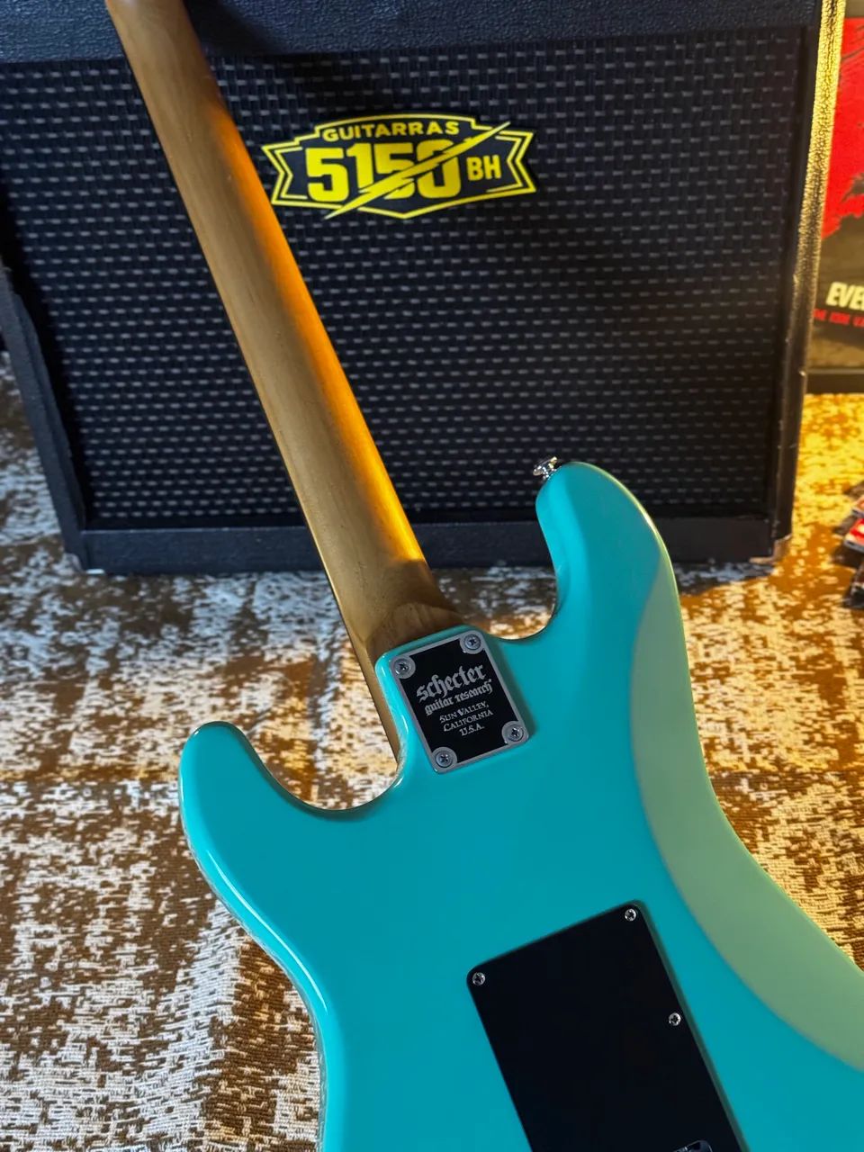 A "Suhr" acessível: Guitarra Schecter  Nick Johnston  - Foto 2