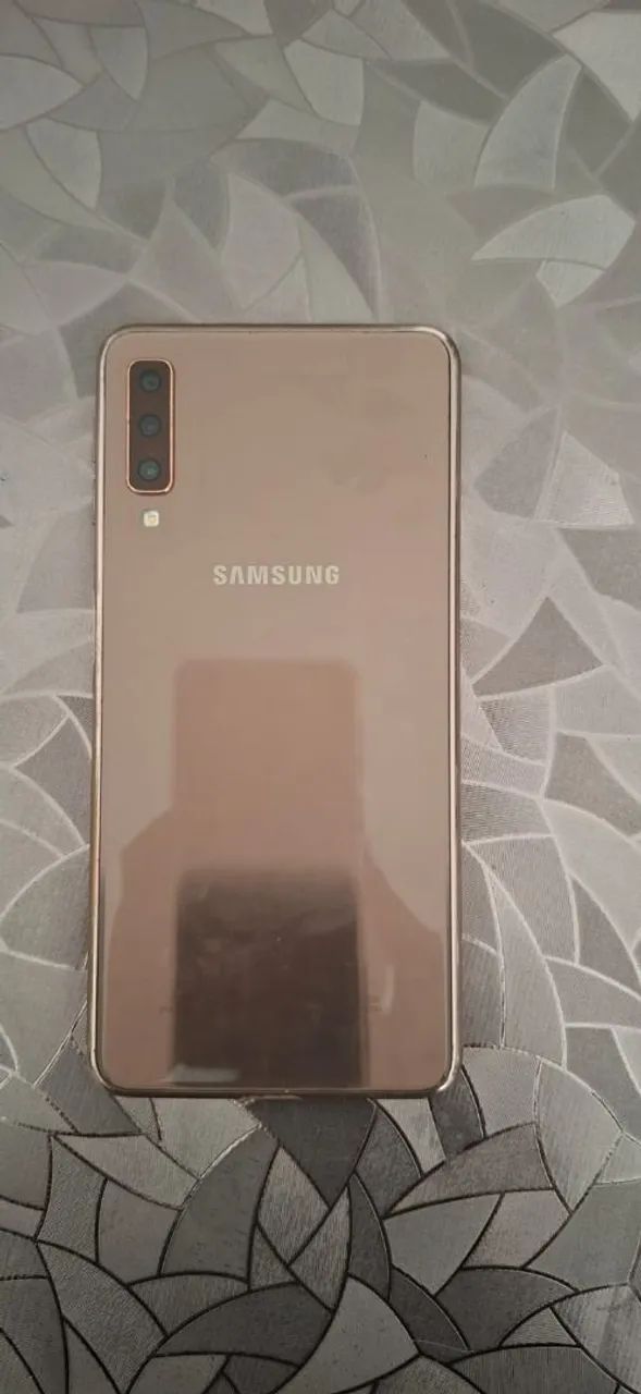 Samsung A7 - Foto 3
