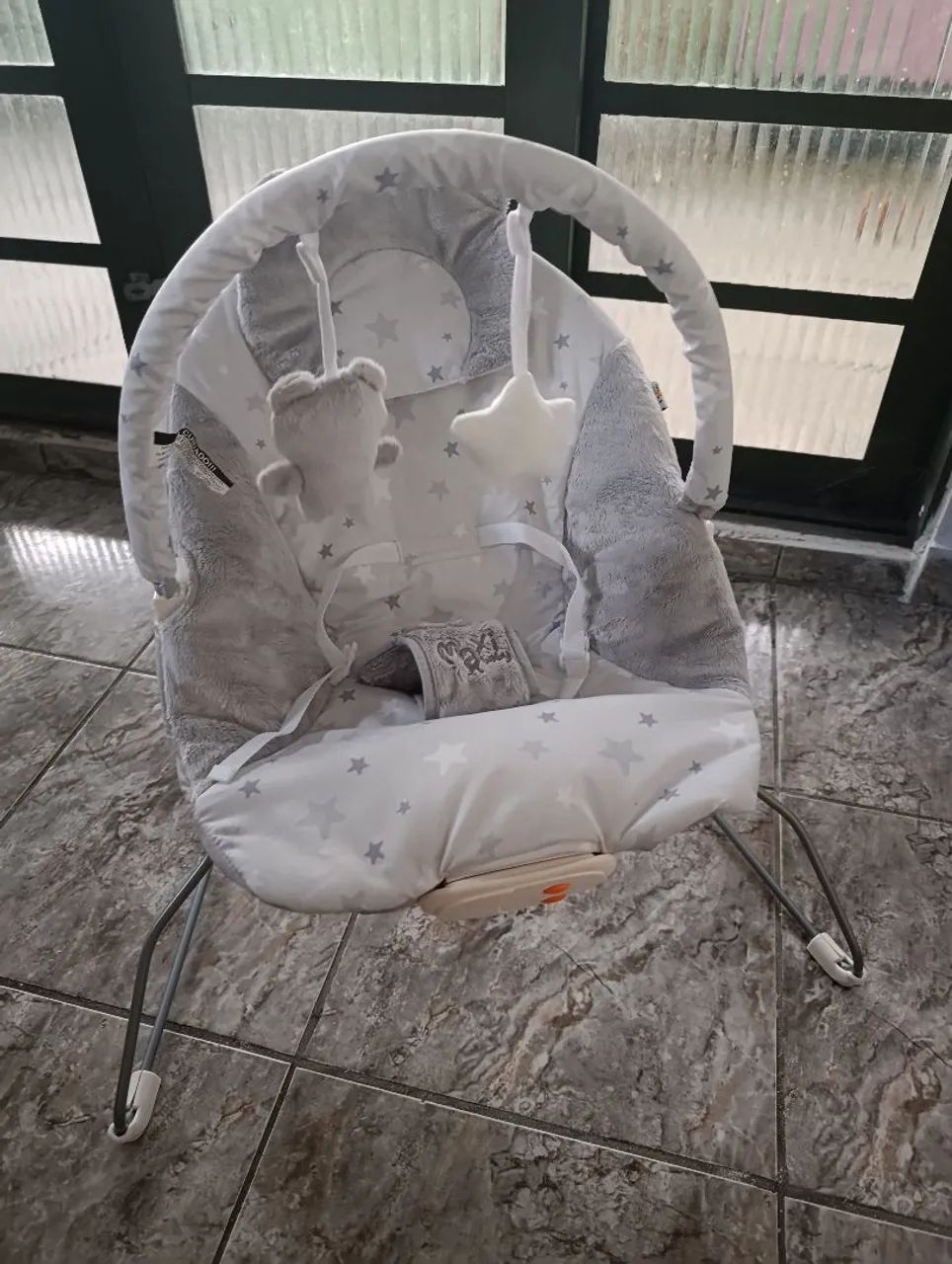 Cadeirinha de descanso bebê 