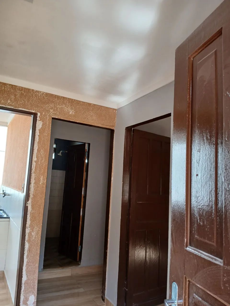 Vendo 2 casas  e uma kitnet - Foto 2