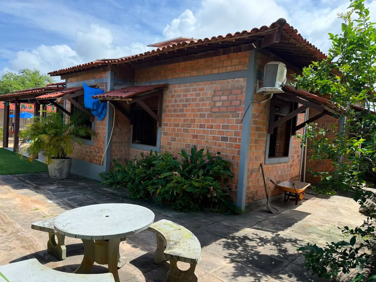 CASA A VENDA EM TABUBA (com mobília) - Foto 2