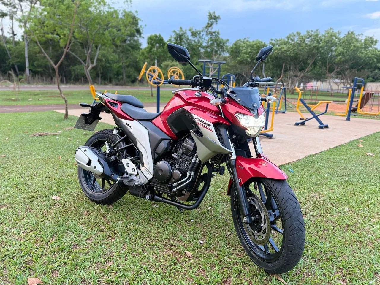 FAZER 250 2021 - Foto 2