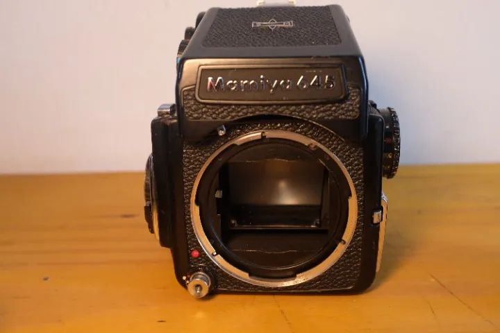 Mamiya 645 com lente 210 mm e kit completo - Foto 4