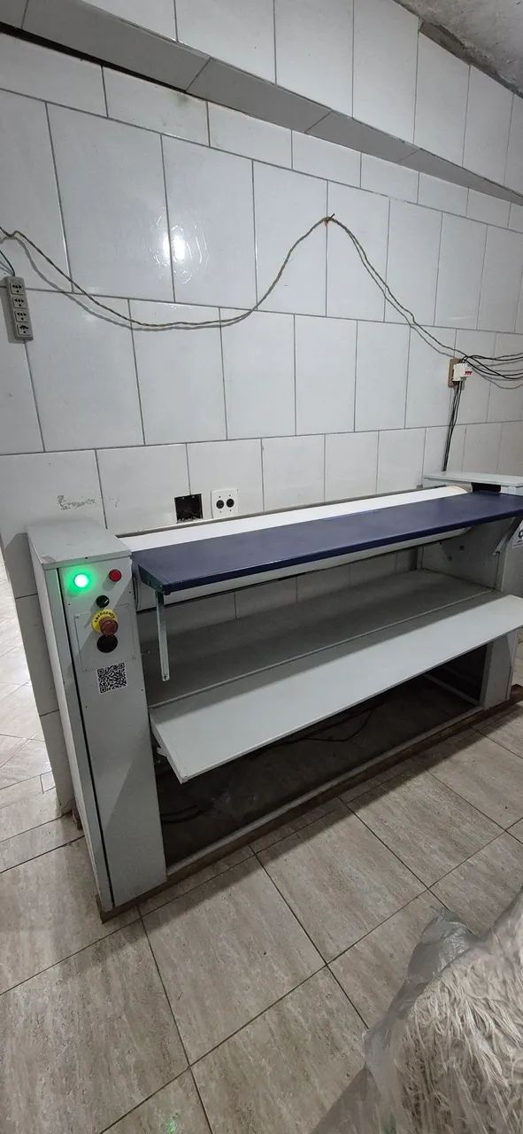 Calandra industrial semi nova