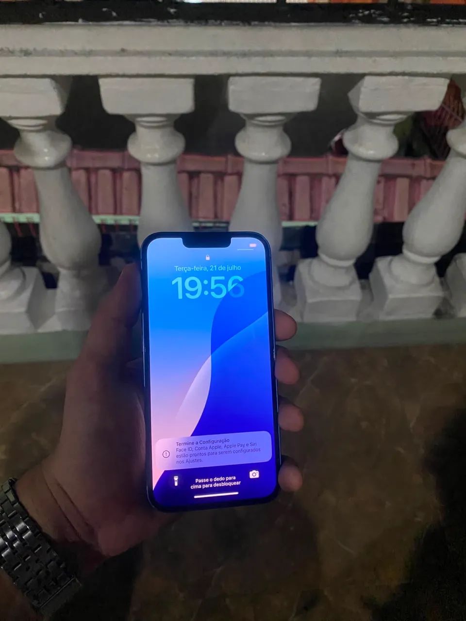 iPhone 13 - 128GB com caixa - Celulares e Smartphones - Centro