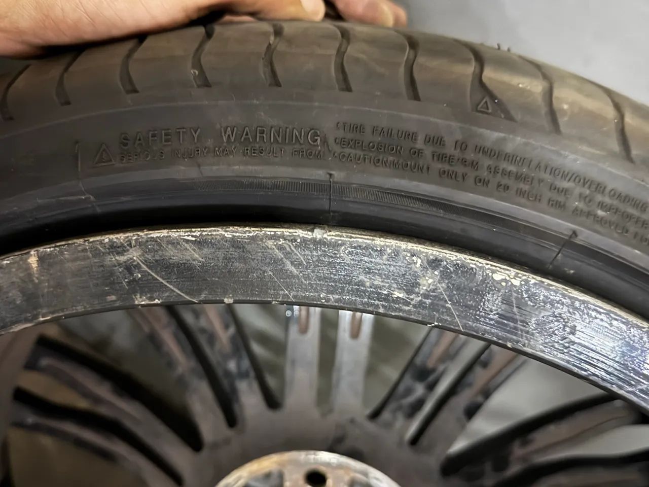 JOGO RODA BMW - 20 polegadas  - Foto 2